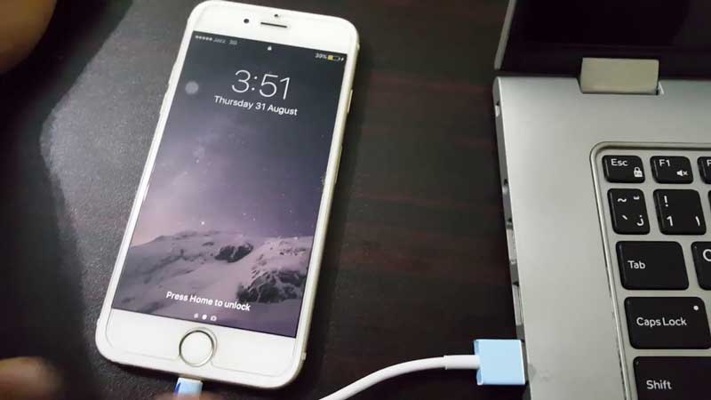 How to connect iPhone to Laptop with a USB Cable
